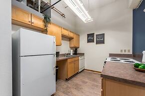 King Bed Great Location