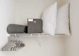 King Bed Great Location