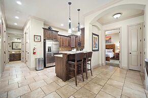 Western Front - Rustic Charm & Comfort