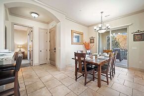 Western Front - Rustic Charm & Comfort