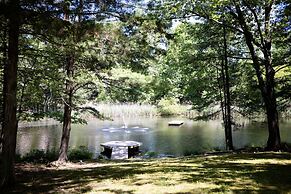 Catskill Estate w Epic Views hot tub