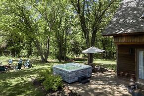 Catskill Estate w Epic Views hot tub