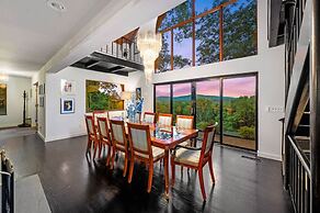 Catskill Estate w Epic Views hot tub