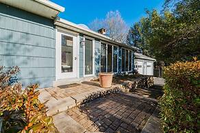 HV Spacious Retreat Sleeps 13 w Hot Tub