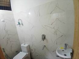 Hotel Devi Ram Atithi Bhawan Vrindavan By HRG