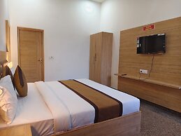 Hotel Devi Ram Atithi Bhawan Vrindavan By HRG