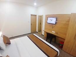 Hotel Devi Ram Atithi Bhawan Vrindavan By HRG