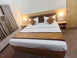 Hotel Devi Ram Atithi Bhawan Vrindavan By HRG