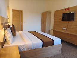 Hotel Devi Ram Atithi Bhawan Vrindavan By HRG