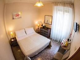 Alfonso Guest House