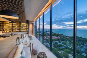 Stunning Sea View On High Floor