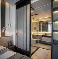 Stunning Sea View On High Floor