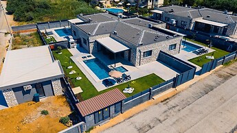 Zora Beyaz Taş Villaları