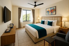 Golden Crown Suites