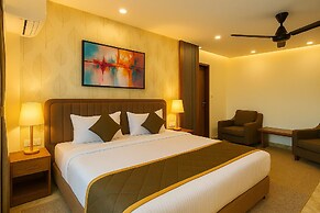 Golden Crown Suites