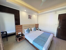 Hotel Golden Palace Rivera Puri