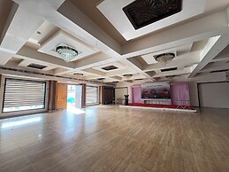 Hotel Golden Palace Rivera Puri