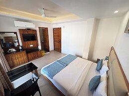 Hotel Golden Palace Rivera Puri