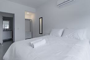 Apt w/ BBQ 300m From the Beach in Floripa Res201