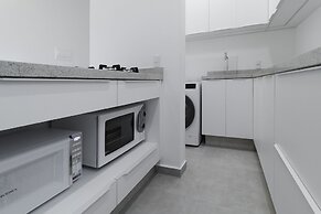 Apt w/ BBQ 300m From the Beach in Floripa Res201