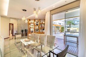 Duplex House w/ Pool, 850m From the Beach Rdt0124