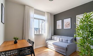 Beautiful Apt in Downtown Florianopolis Rbh806