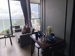 Luxury Sea View - High Floor