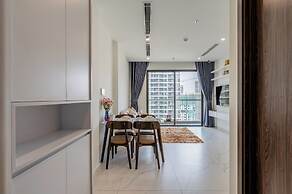 LA Nest 2 Bedrooms The Beverly - Vincom