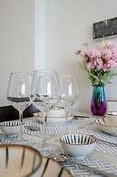 LA Nest 2 Bedrooms The Beverly - Vincom