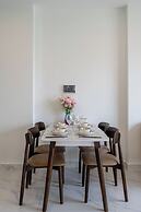 LA Nest 2 Bedrooms The Beverly - Vincom