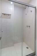 12 Minutes From Copacabana Beach Pl708