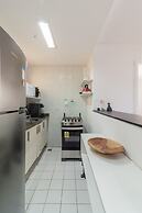12 Minutes From Copacabana Beach Pl708