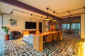 Nico Hotel & Residences