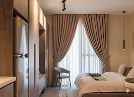 Swiss Lodge, Labone