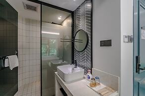 Blooming Lotus Hostel