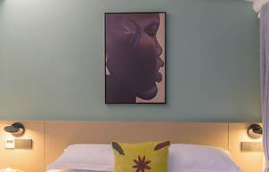 Blooming Lotus Hostel