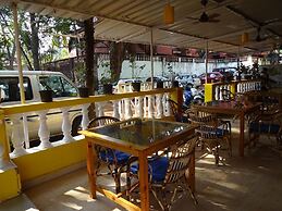Hotel Krish Baga