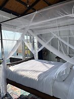4000Dao-A Hilltop Hideaway Experience