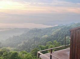 4000Dao-A Hilltop Hideaway Experience
