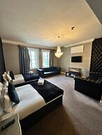 White Star Line Hotel