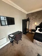 White Star Line Hotel