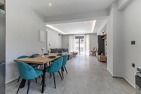 Neaira Apartments
