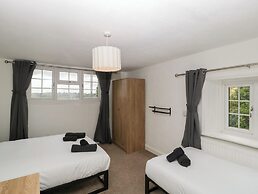 Penny Farthing Inn