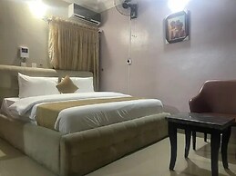 Pyramid Halal Apartments