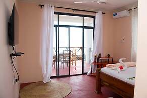 Mambo Villa