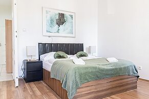 Cozy Longstay Room in a Central Location