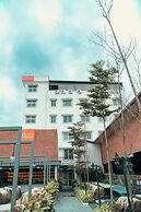Snap Inn Rooms By The Buzz House