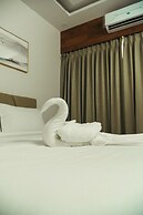 Snap Inn Rooms By The Buzz House