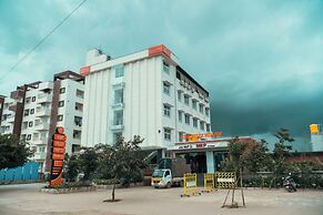 Snap Inn Rooms By The Buzz House