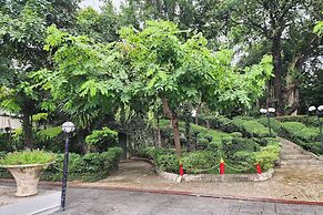 Suan Sunandha Palace Hotel